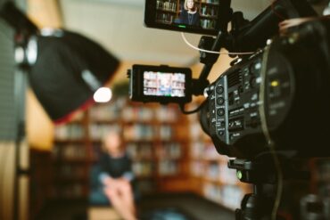 Connecting with Customers: How Video Can Help Small Businesses Build Stronger Relationships
