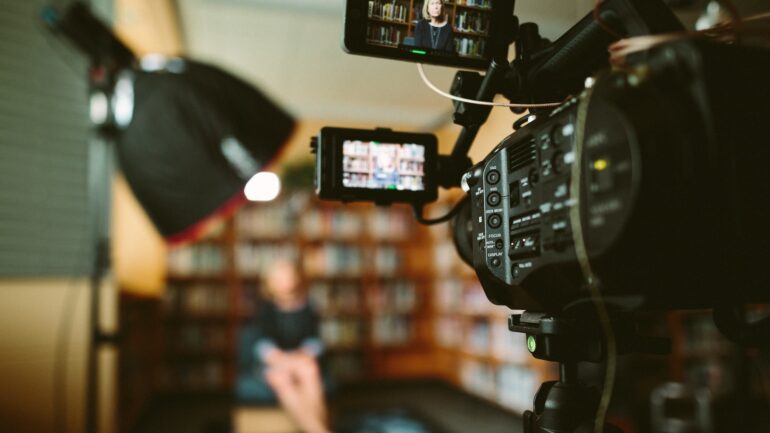 Connecting with Customers: How Video Can Help Small Businesses Build Stronger Relationships