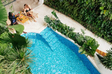 Modern pool design