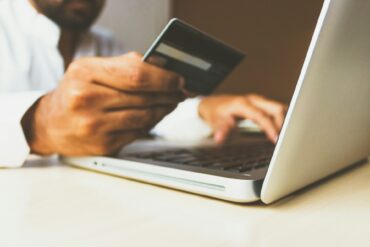 Best Credit Cards to Use at Walmart: Top Picks for Saving Money